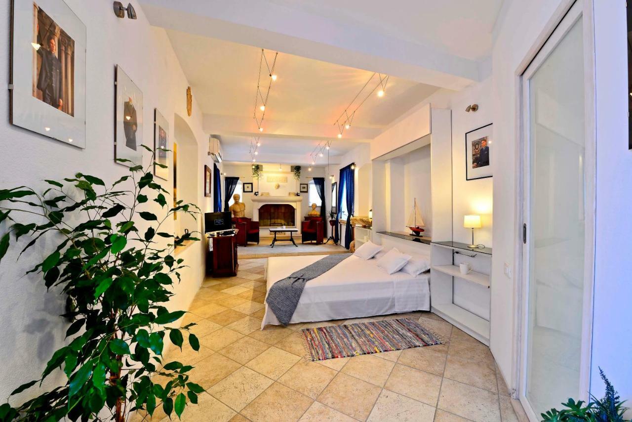 Romantic Rooms Gena Trogir Bagian luar foto